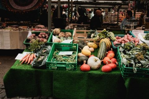 Ринки та базари — ілюстрація