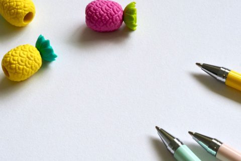 Канцтовари — ілюстрація