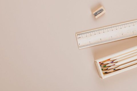 Канцтовари — ілюстрація